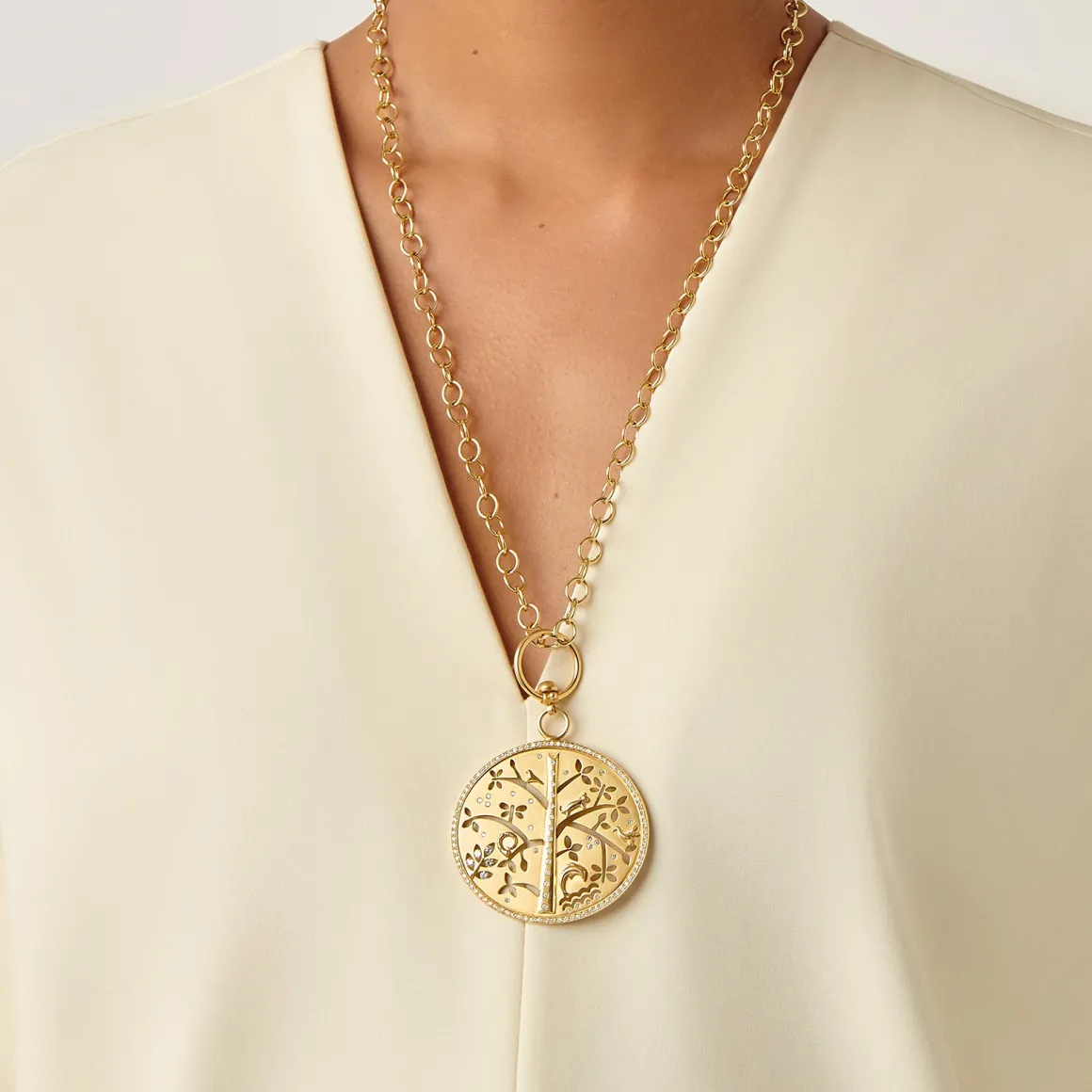 18K LARGE TREE OF LIFE PENDANT