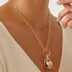18K SMALL LUNAR PHASE AMULET